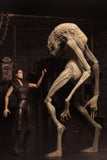 (NECA) Aliens - 7" Scale Action Figure - Deluxe Alien Resurrection Newborn