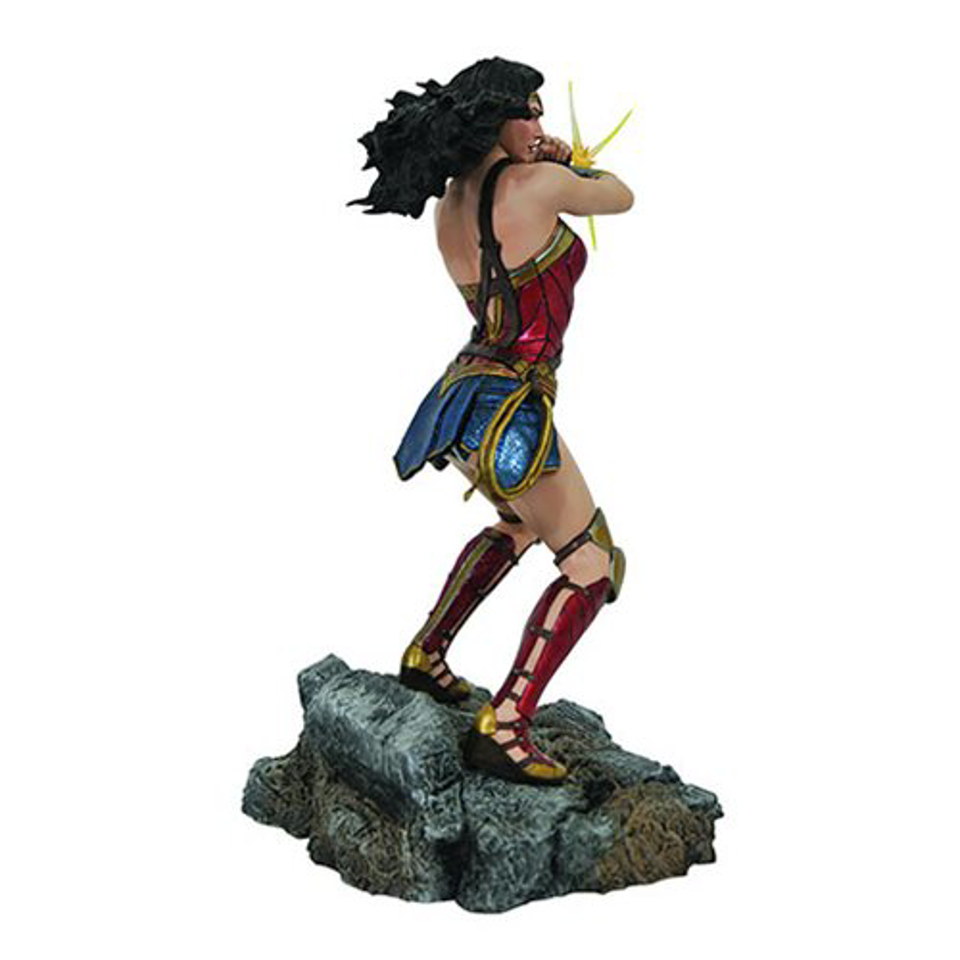 DC GALLERY JL MOVIE WONDER WOMAN BRACELETS PVC FIGURE