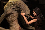 (NECA) Aliens - 7" Scale Action Figure - Deluxe Alien Resurrection Newborn