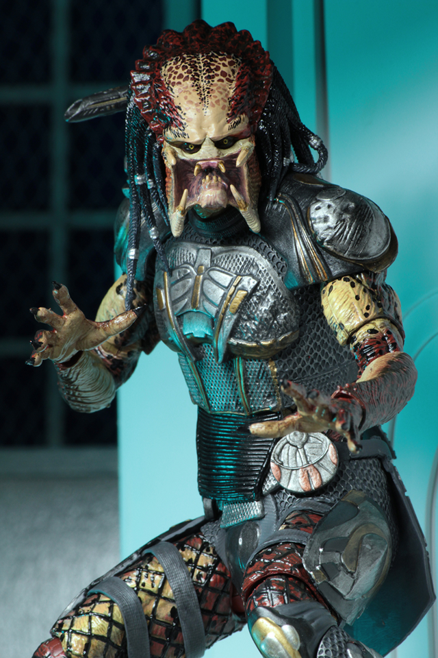 (NECA) Predator (2018) - 7" Scale Action Figure - Ultimate Fugitive Predator