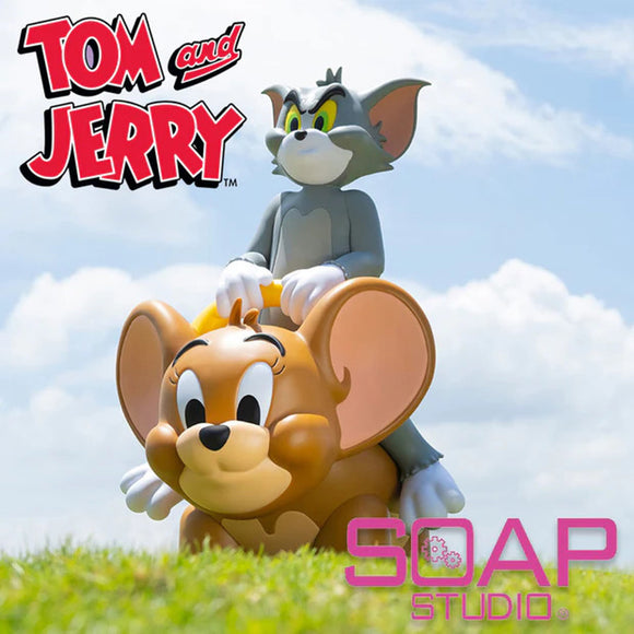 Soap Studio Tom and Jerry Piggyback Ride Figure