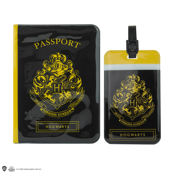 Cinereplicas Harry Potter Hogwarts Luggage Tag & Passport Cover Set