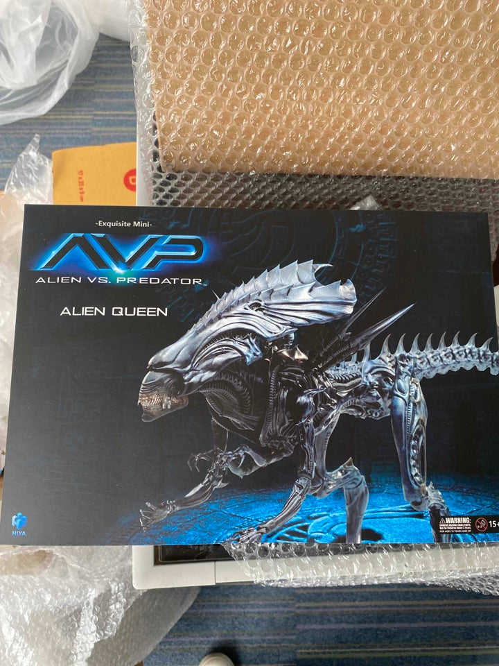 Hiya Toys AVP Alien Queen PX Exquisite Mini Series 1:18