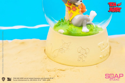 Soap Studio Tom and Jerry Tropical Oasis Snow Globe