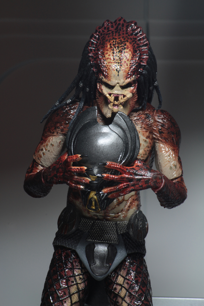 (NECA) Predator (2018) - 7" Scale Action Figure - Ultimate Fugitive (Lab Escape)