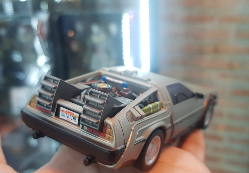 (NECA) Back to the Future – 1/32 Scale Vehicle – Time Machine
