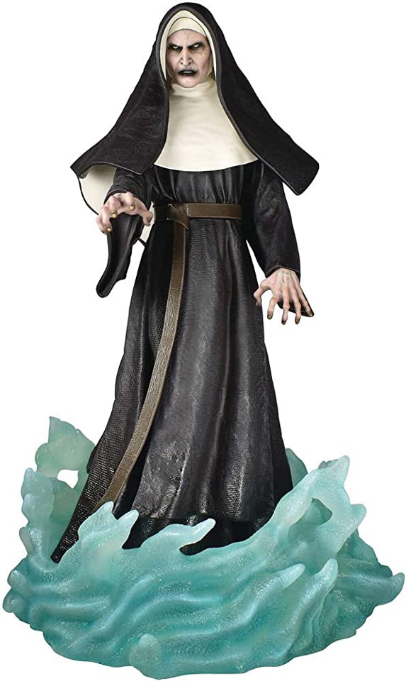 Diamond Select The Nun Gallery Statue