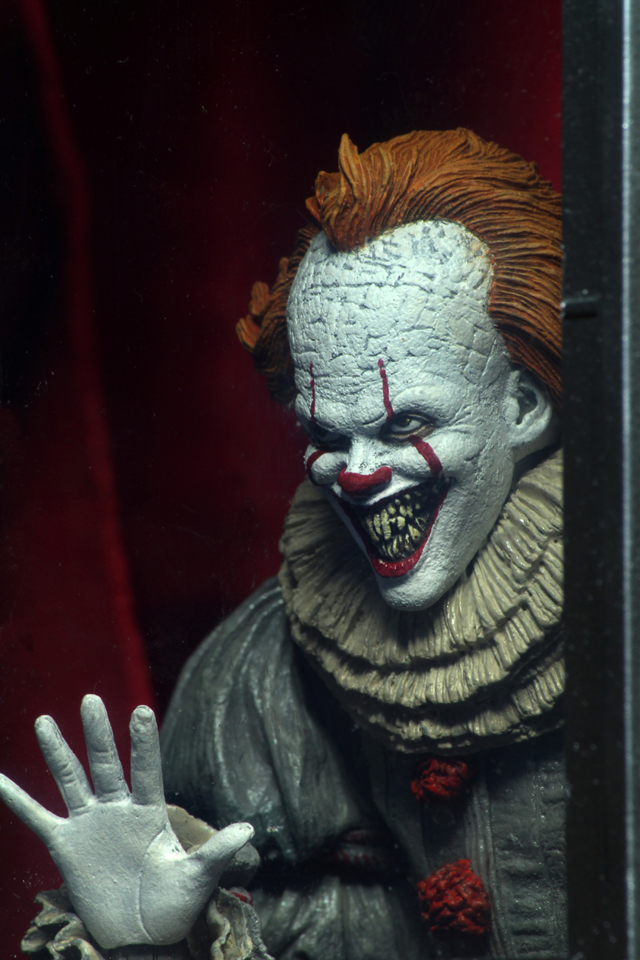 (NECA) IT Chapter 2 – 7″ Scale Action Figure – Ultimate Pennywise (2019)