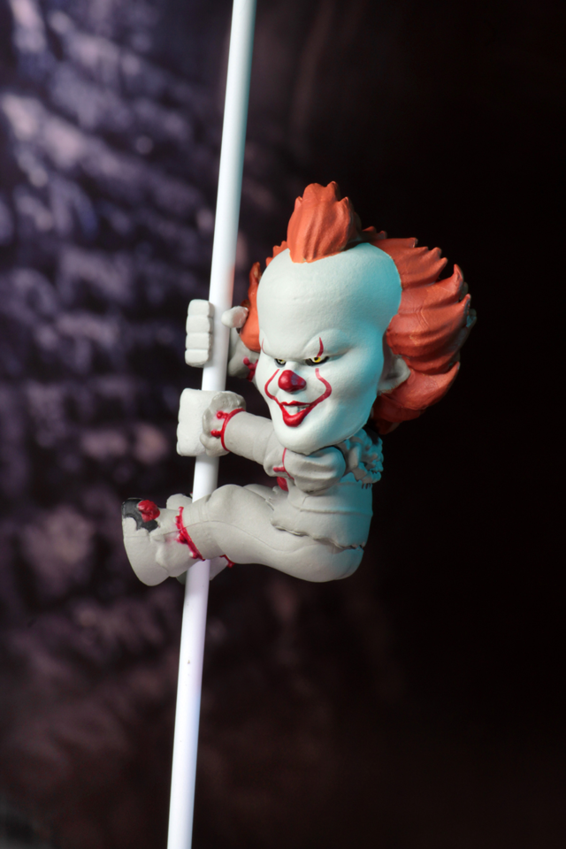 (NECA) Scalers - 2" Characters - IT - "Pennywise" (2017 Movie)