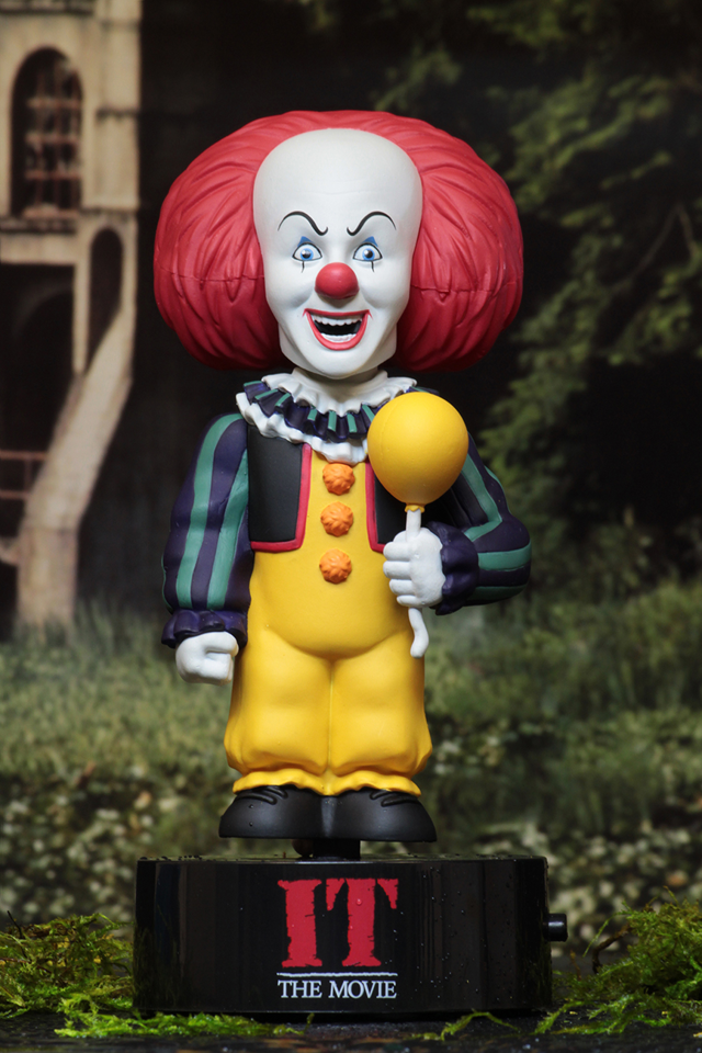 (NECA) IT - Body Knocker - "Pennywise" (1990 Miniseries)