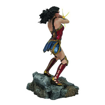 DC GALLERY JL MOVIE WONDER WOMAN BRACELETS PVC FIGURE