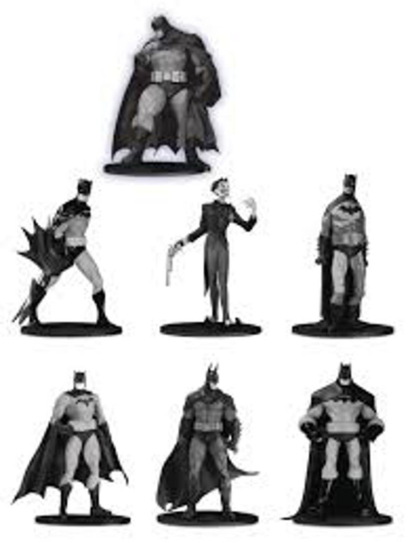 BATMAN BLACK & WHITE MINI PVC FIGURE 7 PACK SET 3 (FEB190628)